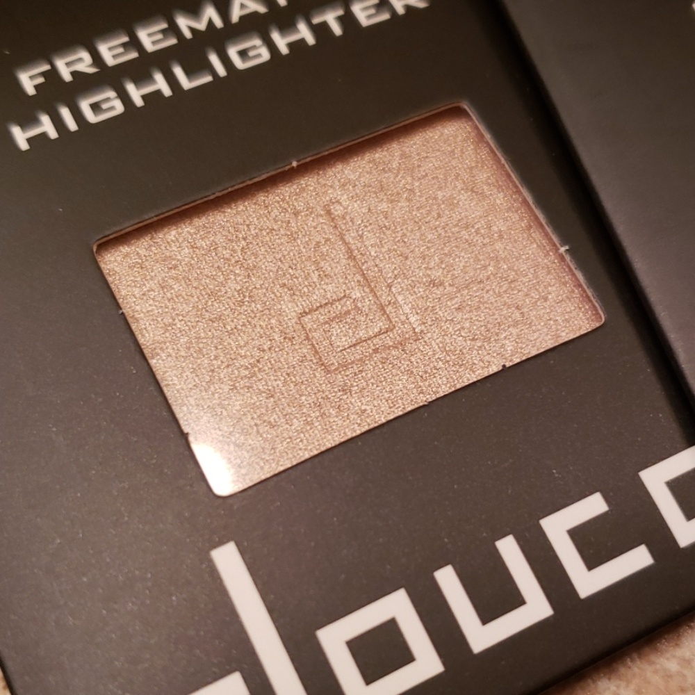 Doucce Set! - Picture 2 of 7